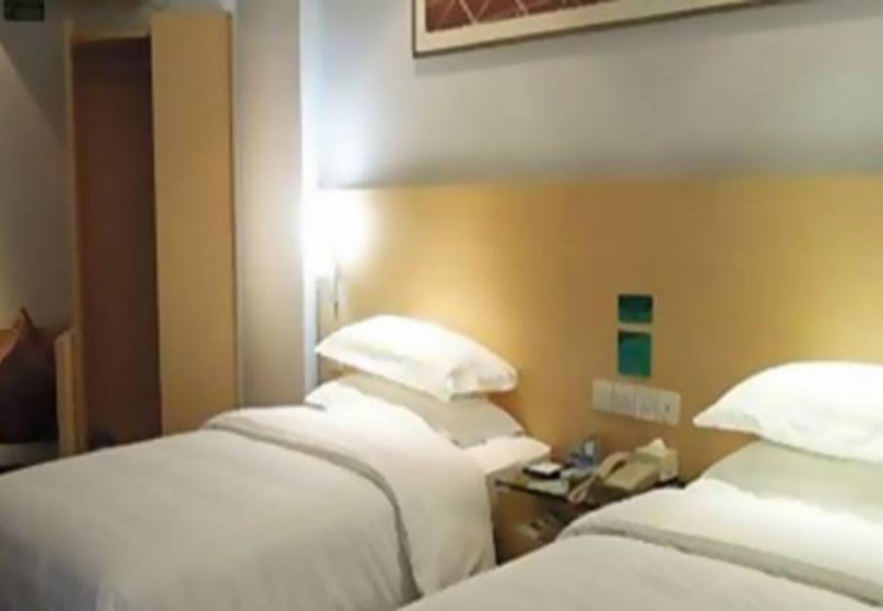 City Comfort Inn Liuzhou North Railway Station Branch מראה חיצוני תמונה