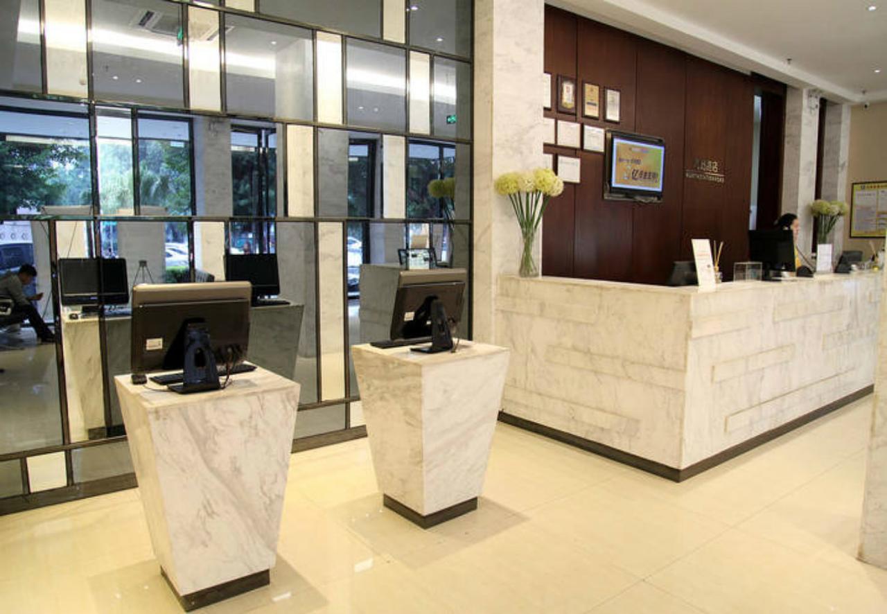 City Comfort Inn Liuzhou North Railway Station Branch מראה חיצוני תמונה